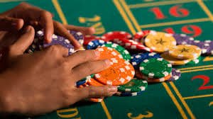Permainan slot online populer dengan grafis menarik di mpo168